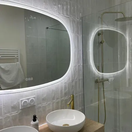Apartment L'evasion Luxe, Cine Et Balneo Saint-Ambroix