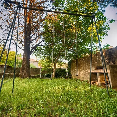 Escapade - Cine Prive, Balneo Et Jardin Saint-Ambroix