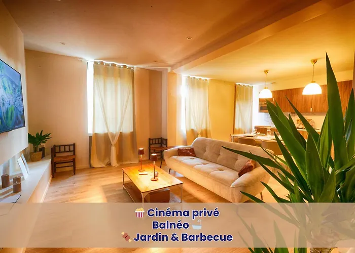 아파트 Escapade - Cine Prive, Balneo Et Jardin *